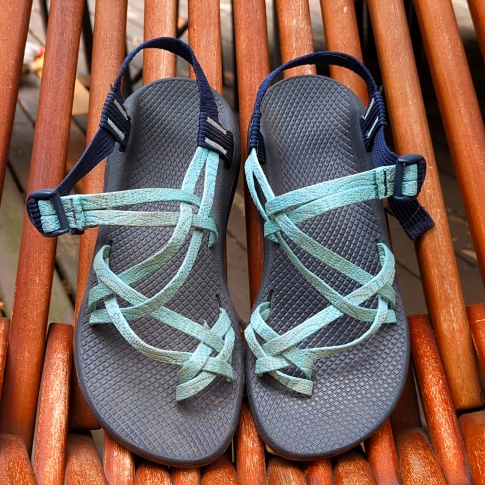 Chaco sandals women's Chaco Cloud model.